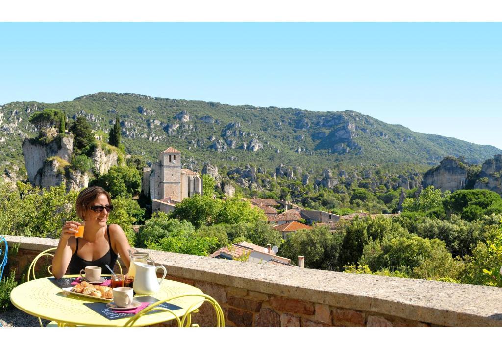 Hotel Les Hauts De Mourèze المظهر الخارجي الصورة